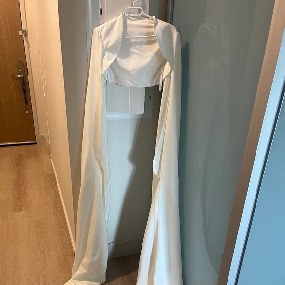 Bridal Shawl/ Wrap Ivory White - wedding and other special occasions - Picture 4 of 9